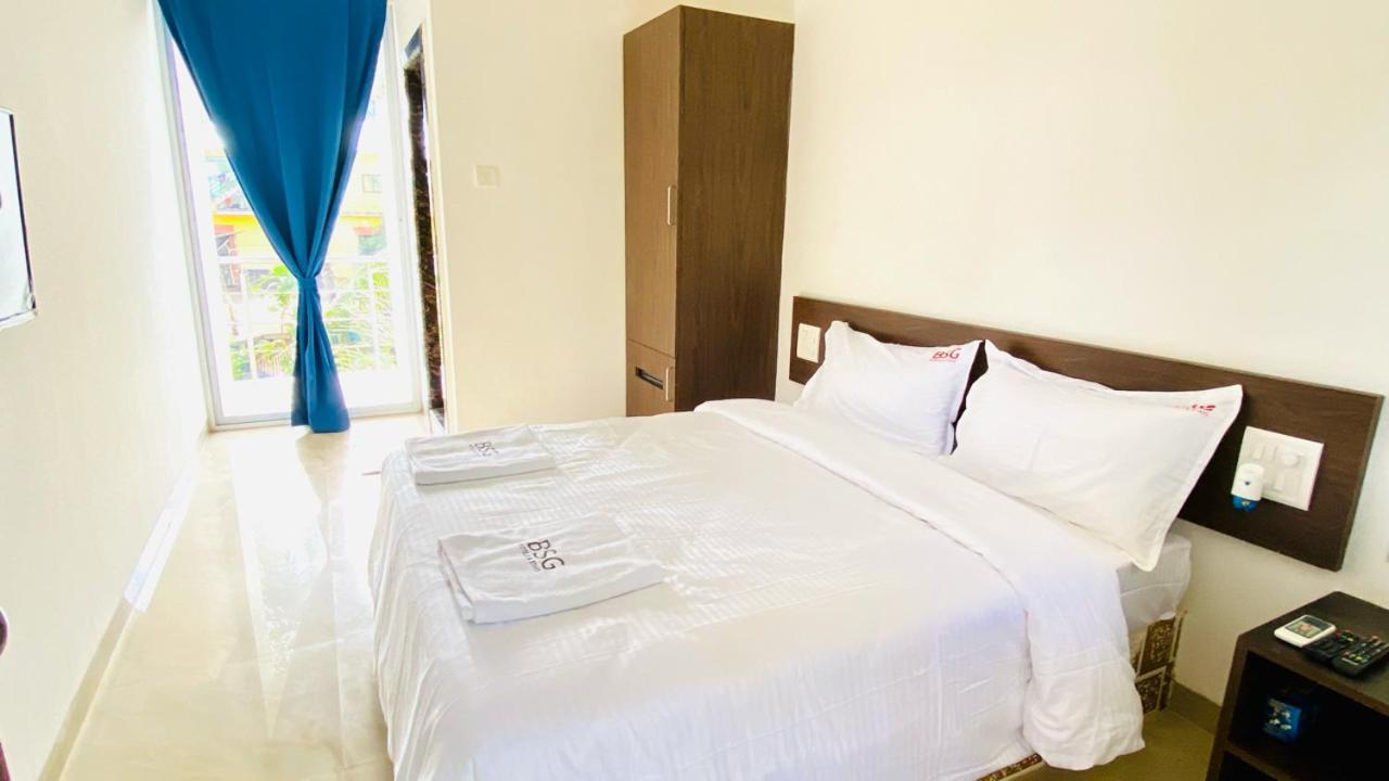 Bsg Stay - Turtle Beach Morjim Goa Exterior photo